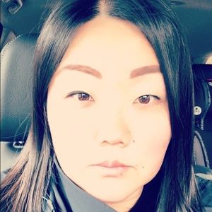 Meet your Posher, Jackie